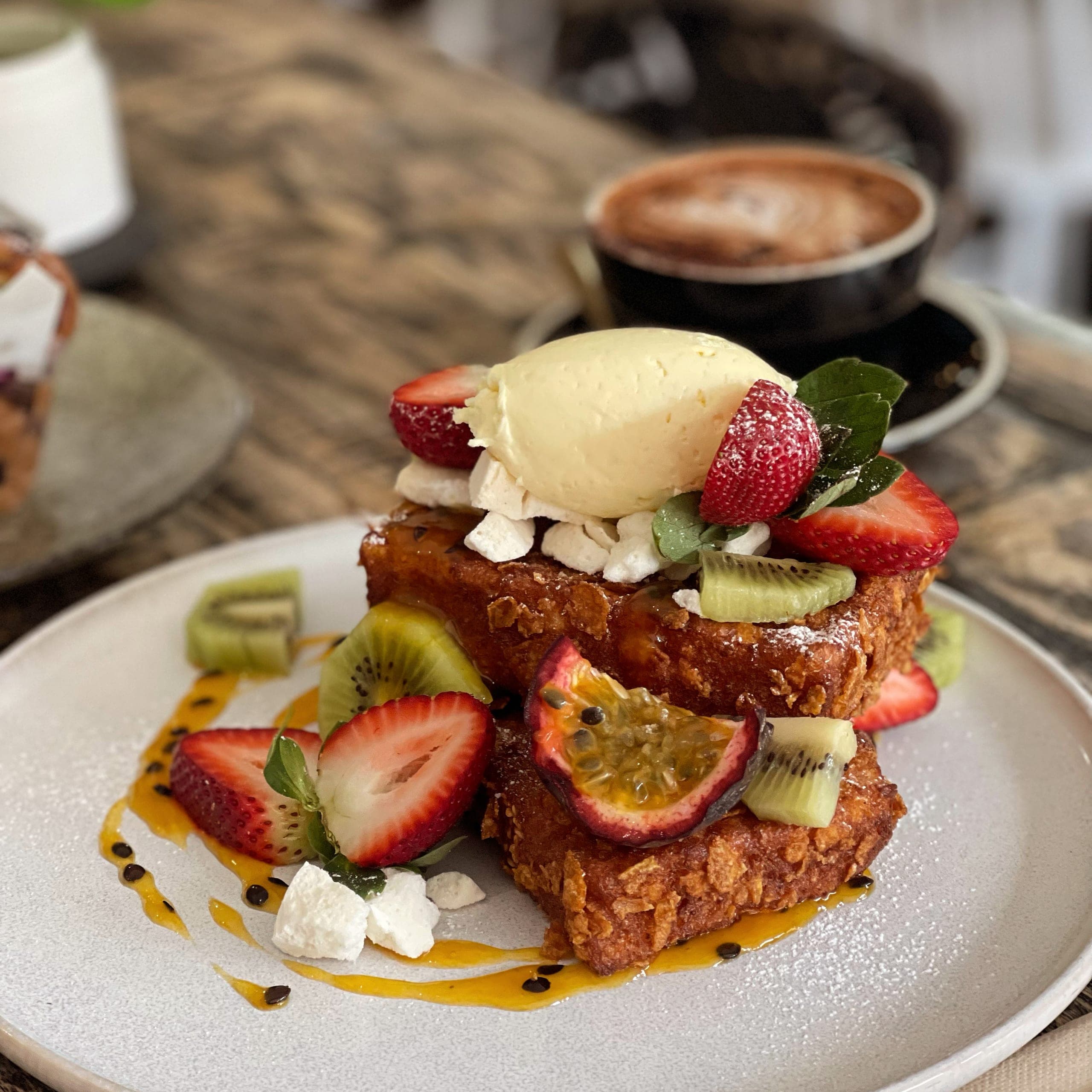 Blueberry honeycomb hotcakes with fresh fruit